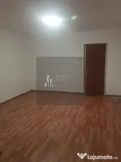 Garsoniera 31mp -etaj 3 -lift -8 min de mers Metrou Aparatorii Patriei