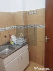 Garsoniera 31mp -etaj 3 -lift -8 min de mers Metrou Aparatorii Patriei