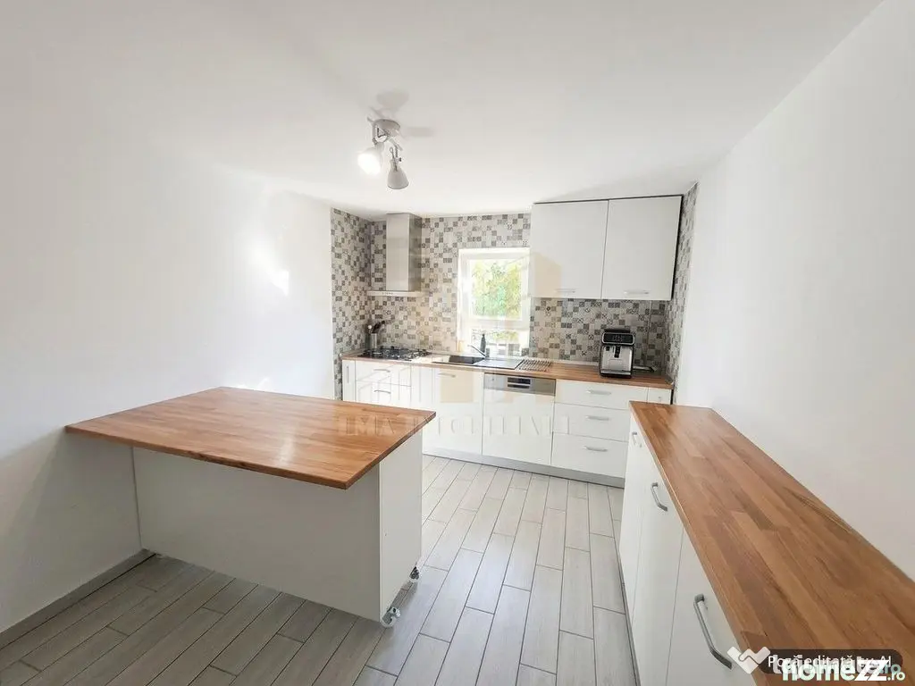 Casa individuala Harman Brasov parter+etaj - Harman (Brasov)