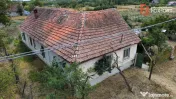 Casa individuala 4 camere si teren 2208 mp in Folea, comuna