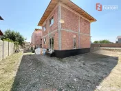 Duplex cu 4 camere | 101 mp utili | 390 mp teren | Toate uti
