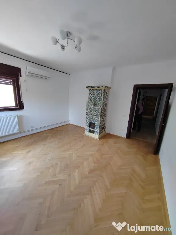 Zona Stefan cel Mare - Barbu Văcărescu - Metrou 3 camere in vila - Bucuresti (Bucuresti-Ilfov)