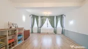Casă 11 camere cu livadă | Dragomirești-Deal | De Închiriat 