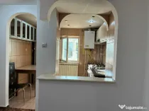 Vand apartament 2 camere str. Savenilor
