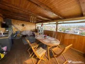 Apartament pe două niveluri, în KM 0 – Terasă privată