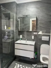 Apartament 4 camere, parcare , zona Muzeul Apei 
