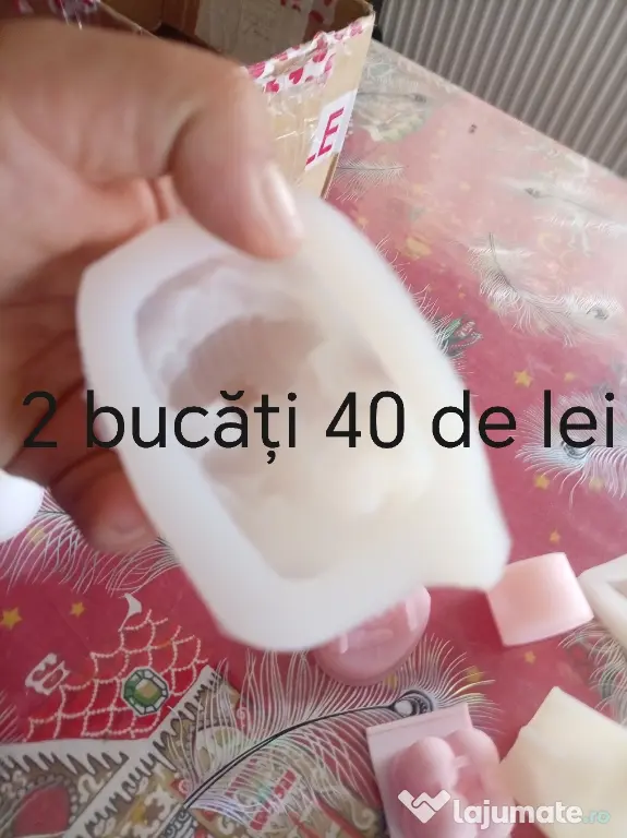 Matrițe pentru lumânări din ceara