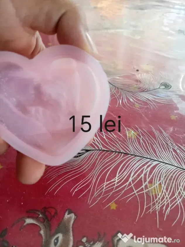 Matrițe pentru lumânări din ceara
