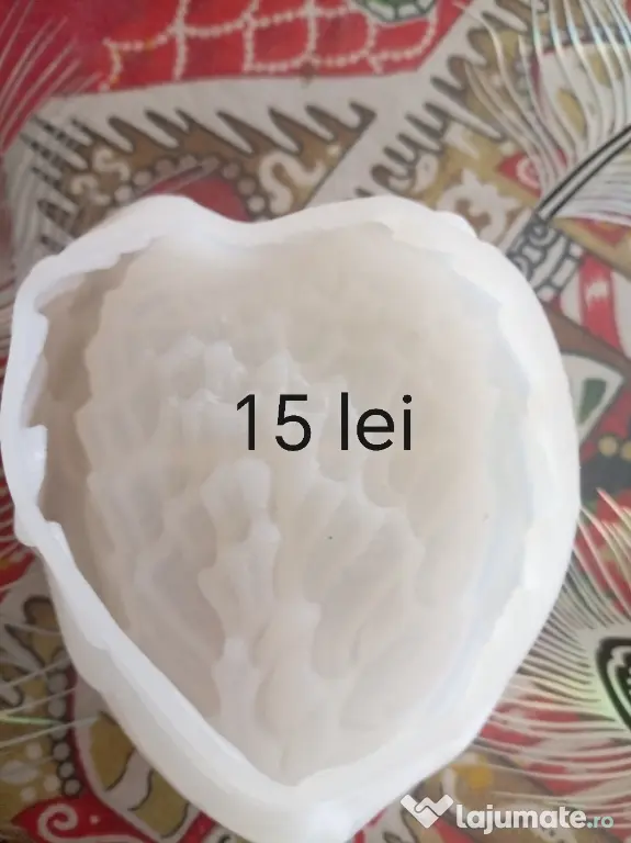 Matrițe pentru lumânări din ceara