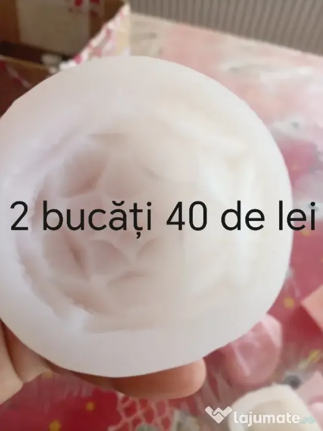 Matrițe pentru lumânări din ceara