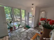 ULTRACENTRAL - Salon beauty funcțional-46 mp utili -intrare