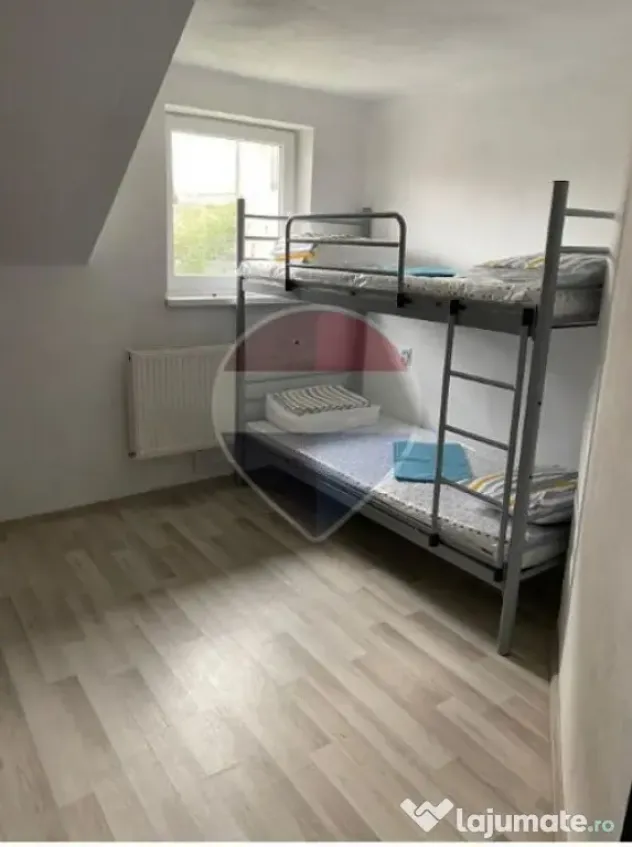 Casă de închiriat–ideală cazare personal muncitor sau familie - Cisnadie (Sibiu)