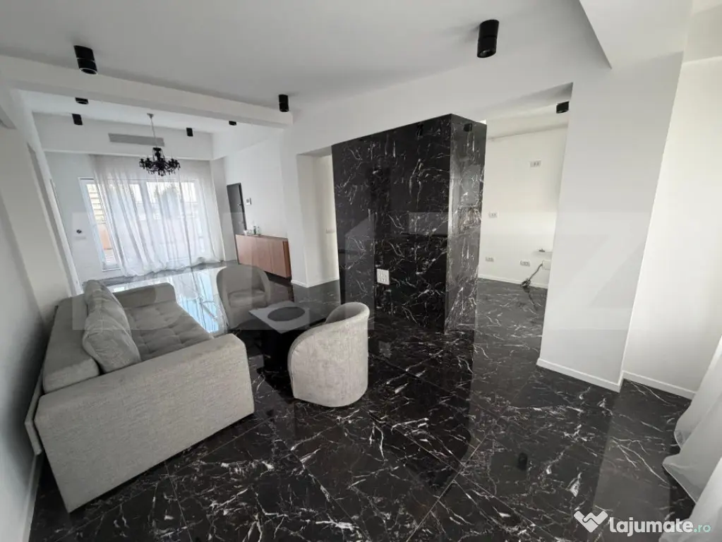 Penthouse 3 camere, 133.5 mp, Centru, zona Pirelli - Craiova (Dolj)