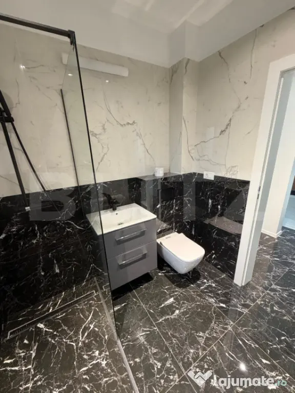 Penthouse 3 camere, 133.5 mp, Centru, zona Pirelli - Craiova (Dolj)