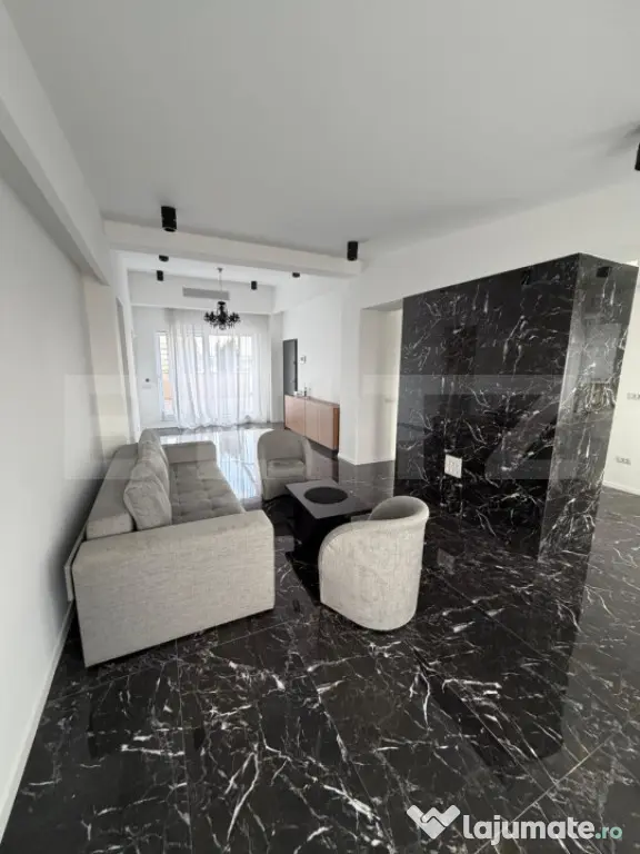 Penthouse 3 camere, 133.5 mp, Centru, zona Pirelli - Craiova (Dolj)
