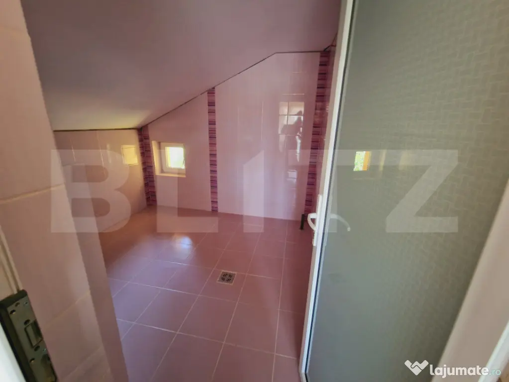 Casă 5 camere, Tărlungeni - Carpinis (Brasov)