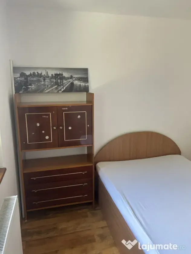 Oportunitate! Apartament 2 camere de închiriat, 49 mp, etaj - Busteni (Prahova)