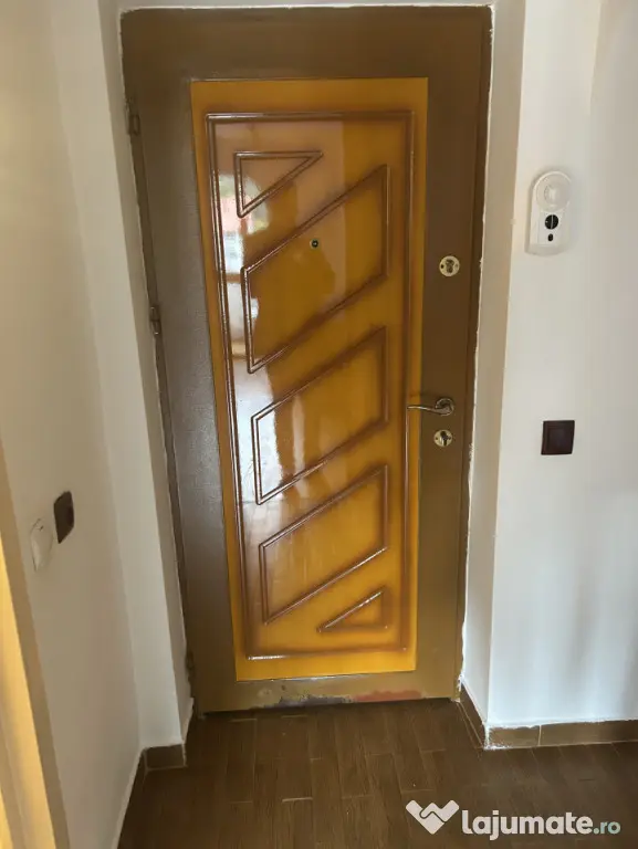 Oportunitate! Apartament 2 camere de închiriat, 49 mp, etaj - Busteni (Prahova)