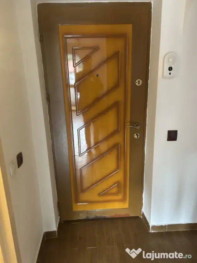 Oportunitate! Apartament 2 camere de închiriat, 49 mp, etaj - Busteni (Prahova)