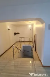 Casa Valu lui Traian partea dreapta