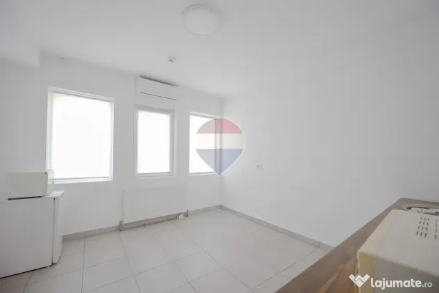 Spații de birouri de închiriat, zona Calea Borșului - Oradea (Bihor)