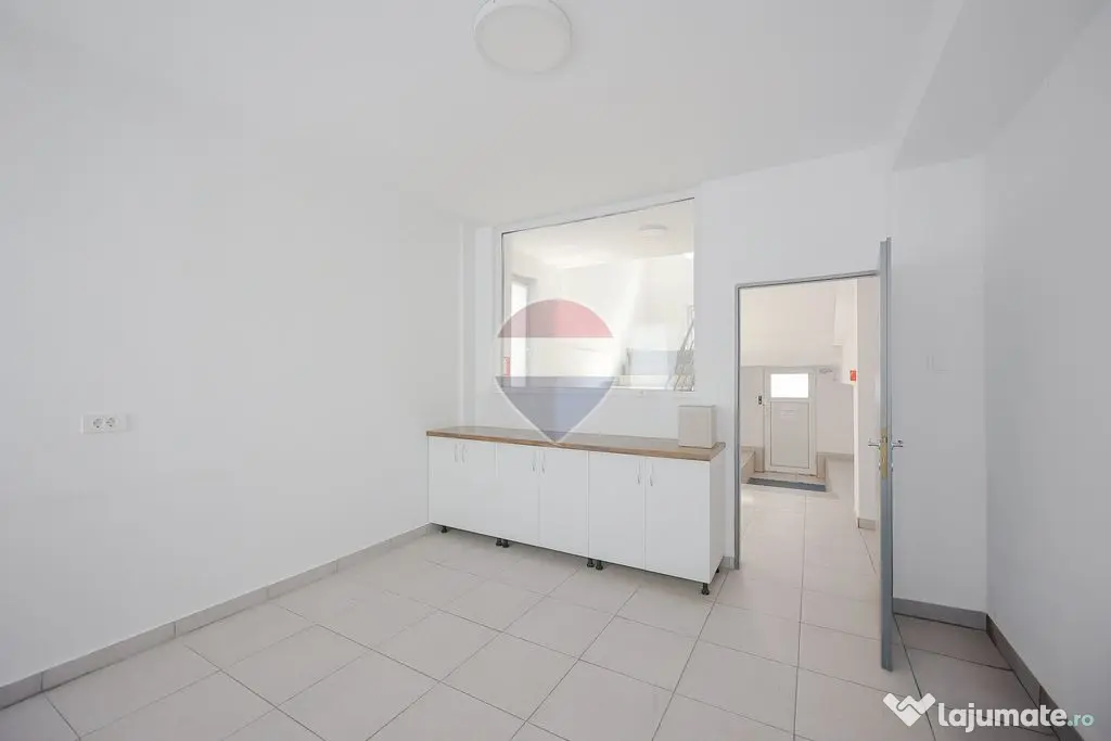 Spații de birouri de închiriat, zona Calea Borșului - Oradea (Bihor)