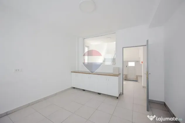 Spații de birouri de închiriat, zona Calea Borșului - Oradea (Bihor)