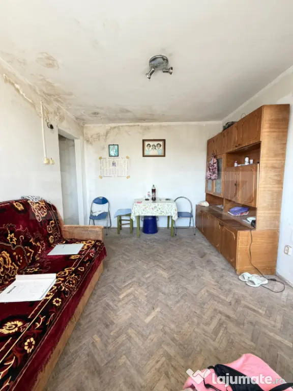 Apartament cu 3 camere, 38mp, de renovat, Micro III - Turda (Cluj)