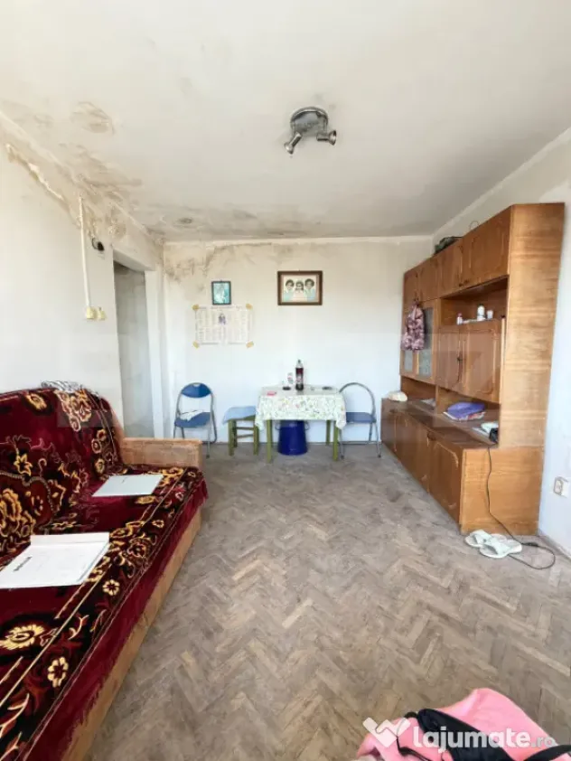 Apartament cu 3 camere, 38mp, de renovat, Micro III - Turda (Cluj)