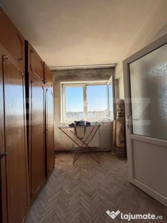 Apartament cu 3 camere, 38mp, de renovat, Micro III - Turda (Cluj)