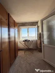 Apartament cu 3 camere, 38mp, de renovat, Micro III 
