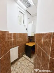 Spațiu comercial și de birouri, 190 mp, open-space, cu acc
