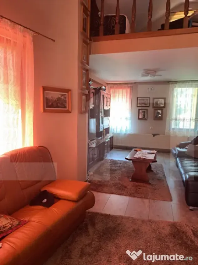 Casă individuală 248mp, teren 760mp- Zona Liceului Pedagog - Botosani (Botosani)