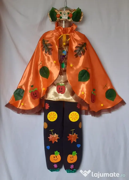 Costum Printul toamnei pentru copii,7-8-9 ani,195 lei