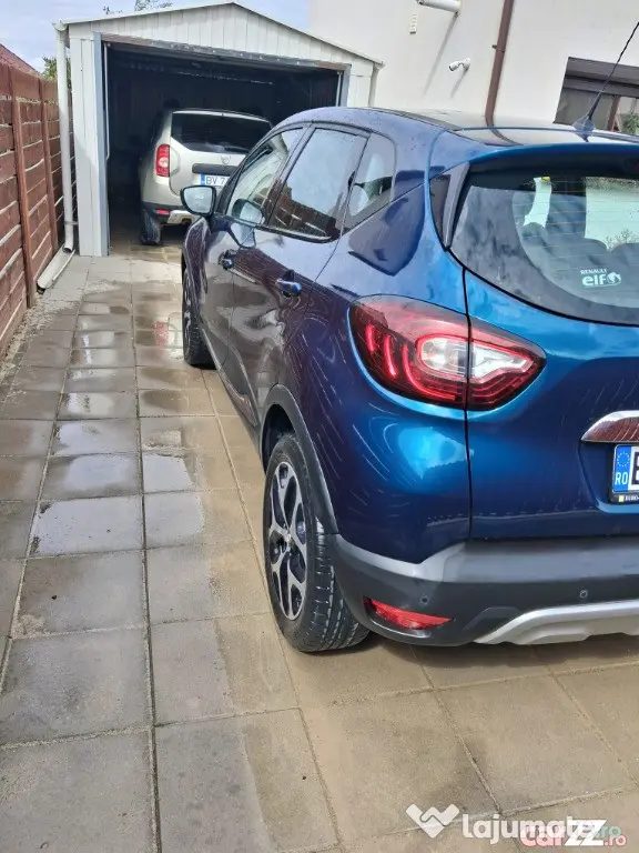 Autoturism marca Renault Captur stare excelenta - Tarlungeni (Brasov)