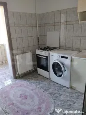 Apartament decomandat cu 2 camere, mobilat și utilat 