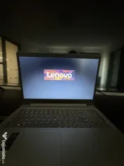 Laptop lenovo se vinde 