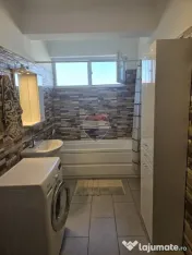 De Vanzare - Apartament Decomandat - Complex Rezidential 