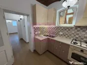 Casă de închiriat lângă Piața Victoriei | 5 camere, 120 mp 