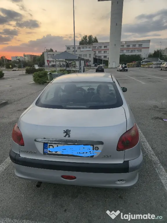 Peugeot 206 Sedan