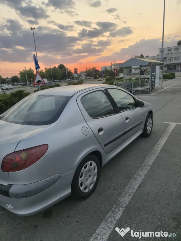 Peugeot 206 Sedan