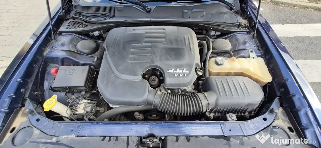 Dodge Challenger SRT 3.6 Benzină 305 Cp 2016 Automat