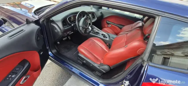 Dodge Challenger SRT 3.6 Benzină 305 Cp 2016 Automat