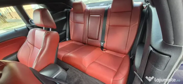 Dodge Challenger SRT 3.6 Benzină 305 Cp 2016 Automat