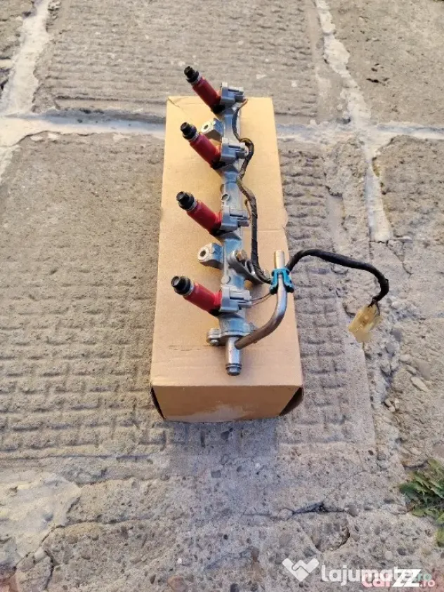 INJECTOARE suzuki gsxr 750 SRAD - Targu Ocna (Bacau)