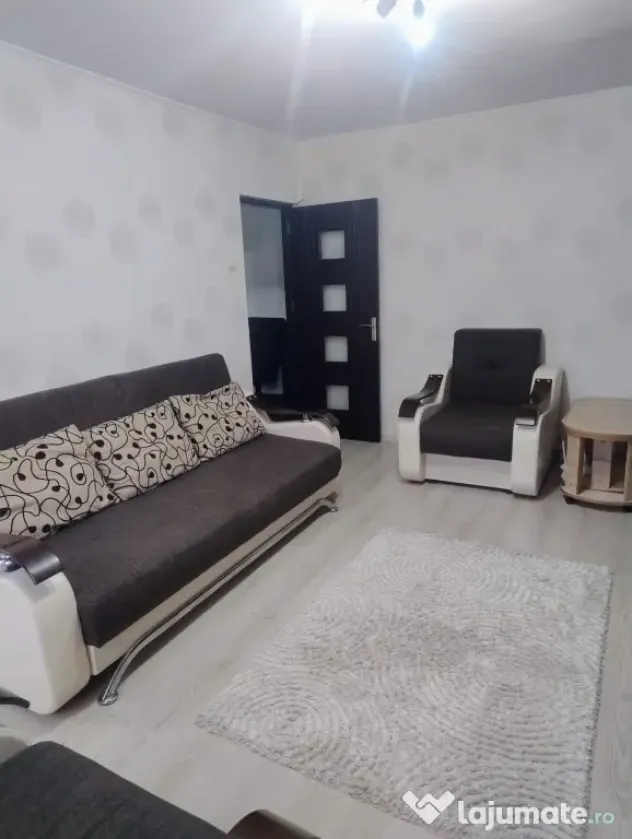 Apartament 2 camere decomandat Ploiesti, zona Mihai Bravu