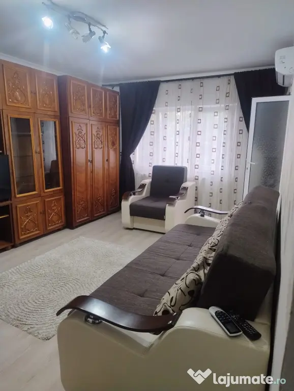 Apartament 2 camere decomandat Ploiesti, zona Mihai Bravu