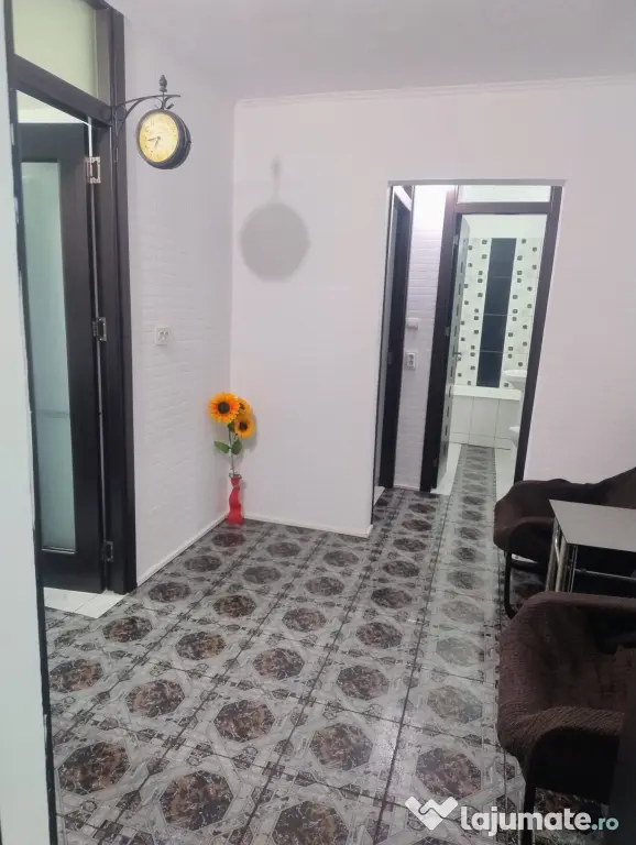 Apartament 2 camere decomandat Ploiesti, zona Mihai Bravu