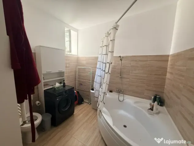 Apartament 3 camere (100 mp) | Zona Traian