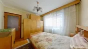 Apartament 3 camere, 73 mp utili, la 50 m de AFI Arad